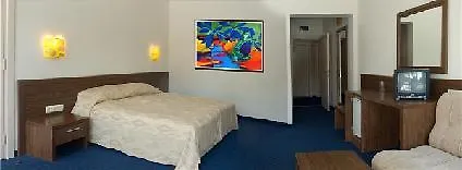Glarus 4* Sluneční pobřeží