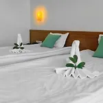 Glarus Hotel