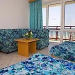 Glarus Hotel 4*