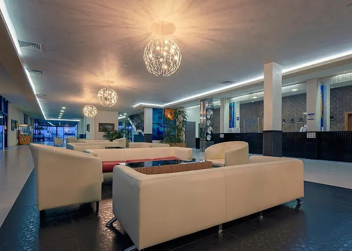 Hotel Glarus Slantschew brjag