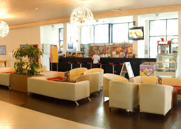 Glarus Ξενοδοχείο 4*