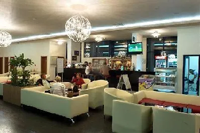 Glarus Σάνι Μπιτς