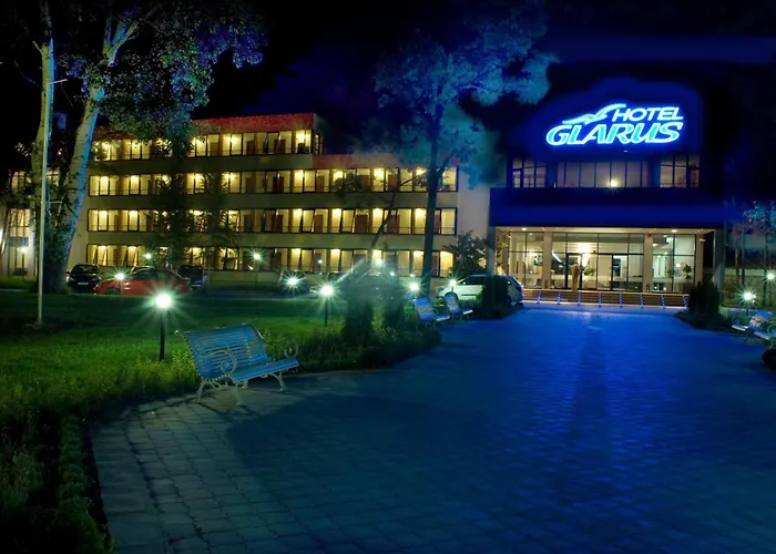 Glarus Ξενοδοχείο 4*